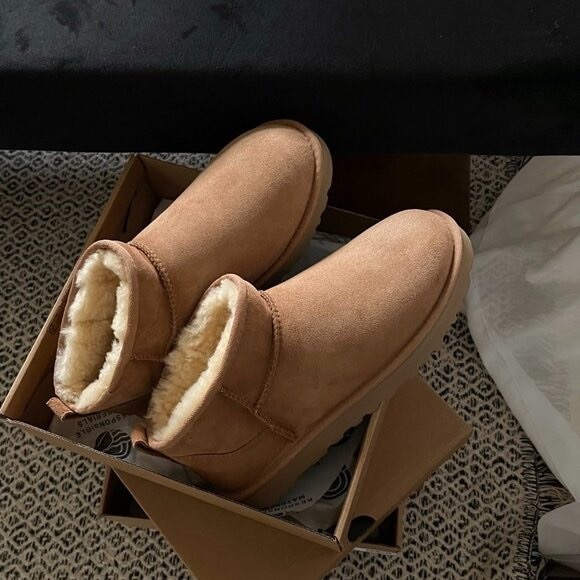 UGG Classic Ultra Mini Boots chestnut - Picture 6 of 7